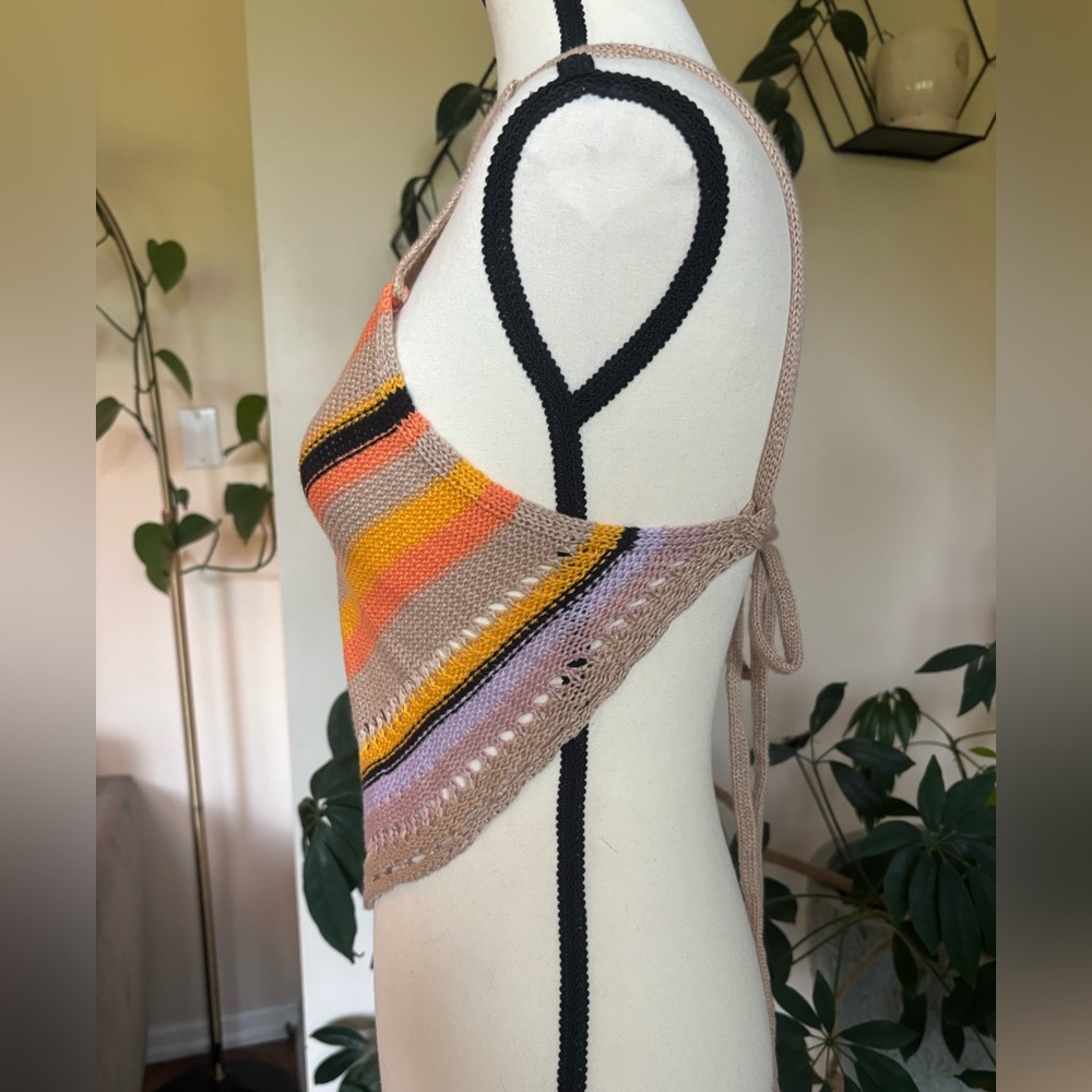 Love Knits - Knit Halter Top - Picture 3 of 7